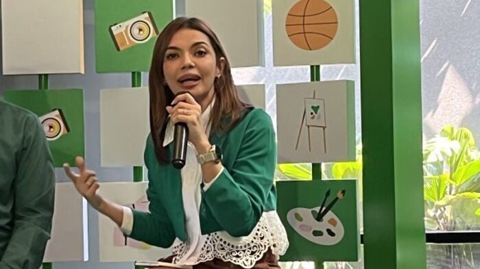 Najwa Shihab memberikan materi mengenai cara pendekatan kepada generasi saat ini yang menerima kuatnya paparan informasi termasuk Gen Z. Foto: ANTARA/Sri Dewi Larasati