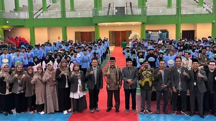 Pengenalan Budaya Akademik Kampus (PBAK) Fakultas Ushuluddin, Adab, dan Dakwah (FUAD) Universitas Islam Negeri Sultan Aji Muhammad Idris, Samarinda, pada Selasa (26/8/2025). Foto: BorneoFlash/Niken Sulastri