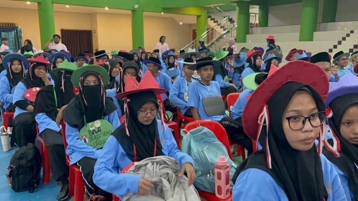 Kegiatan Pengenalan Budaya Akademik Kampus (PBAK) Universitas Islam Negeri Sultan Aji Muhammad Idris ((UINSI) Samarinda, pada Selasa (26/8/2025). BorneoFlash/Niken Sulastri