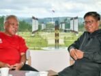Kepala Otorita IKN (Basuki Hadimuljono) dan Wakil Ketua Komnas HAM (Prabowo Wibowo Mukti) berbincang hangat dalam pertemuannya di Kantor Otorita Ibu Kota Nusantara. Foto: HO/Humas Otorita IKN