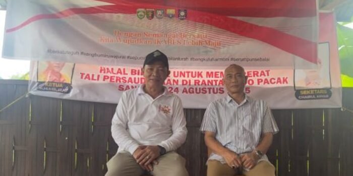 Ketua Ikabes Kutim Terpilih, Muhammad Muhir Bersama Sekretaris Ikabes Kutim, Chairul Anwar menyampaikan apresiasi atas suksesnya penyelenggaraan Musda. Foto: HO/Ikabes Sriwijaya Kutim