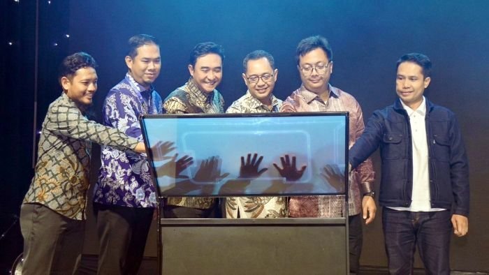 PLN resmi meluncurkan Home Charging Services (HCS) Ultima, pada Rabu (27/8/2025), di Surabaya bertepatan dengan ajang Gaikindo Indonesia International Auto Show (GIIAS) 2025. Foto: HO/PLN