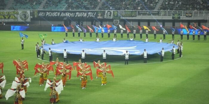 Pembukaan Spektakuler BRI Super League 2025/26 di Surabaya. Foto: HO/ileague.id