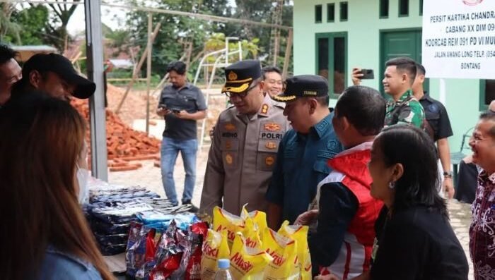 Polres Bontang berpartisipasi dalam kegiatan Gerakan Pangan Murah (GPM) di Lamin Kodim 0908 Bontang, pada Sabtu (30/8/2025). Foto: HO/Humas Polres Bontang