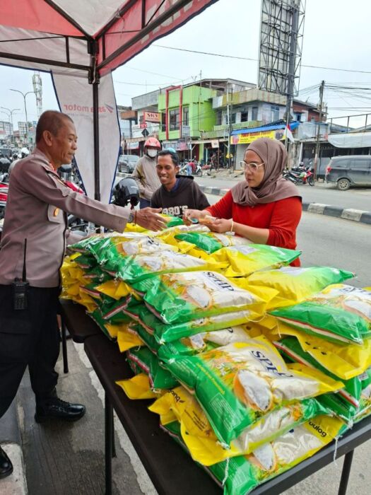 Polresta Balikpapan Gelar Gerakan Pangan Murah, Bantu Warga Dapatkan Beras Terjangkau