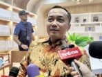 Menteri Sekretaris Negara (Mensesneg) Prasetyo Hadi menjawab pertanyaan wartawan saat ditemui di Istana Kepresidenan RI, Jakarta, Selasa (5/8/2025). FOTO : ANTARA/Mentari Dwi Gayati.