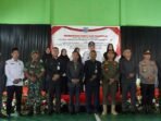 Prosesi pelantikan dan pengambilan sumpah PAW Kepala Desa Tanah Periuk, oleh Sekda Paser, Katsul Wijaya, di Gedung Serbaguna Desa Tanah Periuk, Selasa (5/8/2025). Foto: BorneoFlash/IST