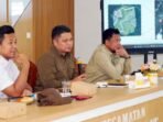 Rapat koordinasi penegasan batas wilayah IKN-Balikpapan di Balai Pertemuan Umum Desa Tani Bakti, Kecamatan Samboja Barat, Kabupaten Kutai Kartanegara, pada Selasa (26/8/2025). Foto: HO/Humas Otorita IKN
