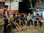 Personel Samapta Polres Mahulu Gelar Patroli Dialogis Untuk Jalin Kedekatan dengan Masyarakat, pada Selasa (05/08/25) malam. Foto: HO/Humas Polres Mahulu