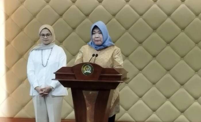 Sekretaris Jenderal MPR RI Siti Fauziah di kompleks parlemen, Jakarta, Rabu (13/8/2025). FOTO : ANTARA/Bagus Ahmad Rizaldi.