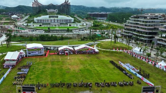 Suasana yang sakral upacara penurunan bendera dalam rangka HUT RI ke-80 di IKN pada Minggu (17/08/2025). Foto: HO/Humas Otorita IKN