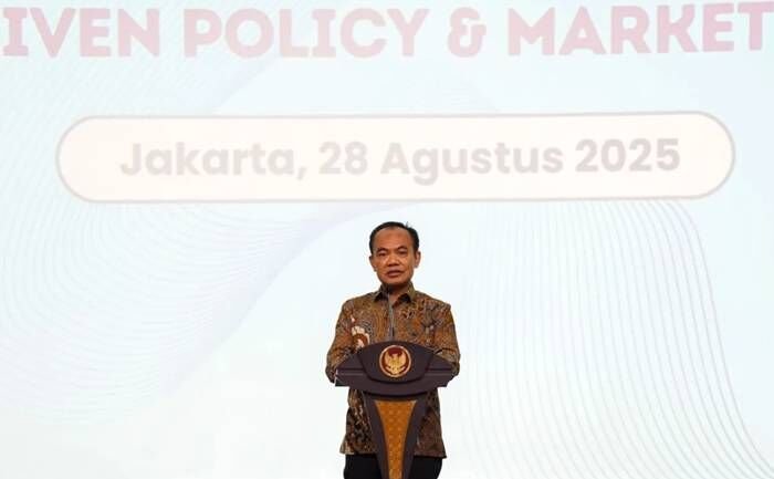 Sekretaris Kementerian Koordinator Bidang Perekonomian Susiwijono Moegiarso dalam Kick Off Pelatihan dan Webinar AI GARUDA (Gerakan AI untuk Resiliensi dan Kedaulatan Nasional), Jakarta, Kamis (28/8/2025) FOTO : ANTARA/HO-Kementerian Koordinator Bidang Perekonomian