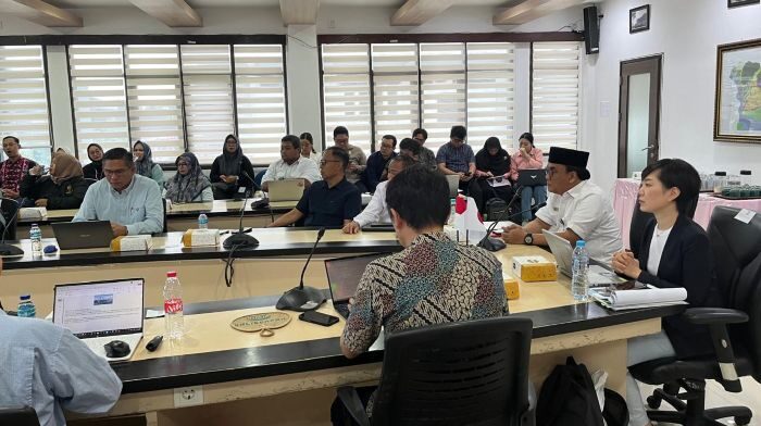 Urban Development Seminar di Aula Kantor Bappeda Litbang, pada Jumat (8/8/2025). Foto: BorneoFlash/Niken Sulastri