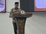 Wakil Wali Kota Balikpapan, H. Bagus Susetyo, saat menyampaikan Orasi PBAK FUAD Universitas Islam Negeri Sultan Aji Muhammad Idris, Samarinda, pada Selasa (26/8/2025). Foto: BorneoFlash/Niken Sulastri