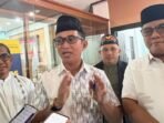 Wali Kota Balikpapan, H. Rahmad Mas'ud didampingi Wakil Wali Kota Balikpapan, H. Bagus Susetyo dan Sekda Balikpapan, H. Muhaimin, di Balai Kota, pada Jumat (22/8/2025). Foto: BorneoFlash/Niken Sulastri