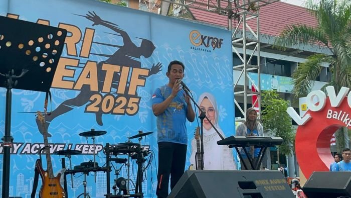 Wali Kota Balikpapan, H. Rahmad Mas’ud Saat kegiatan Lari Kreatif 2025 di Taman Bekapai, pada Minggu pagi (10/8/2025). Foto: BorneoFlash/Niken Sulastri