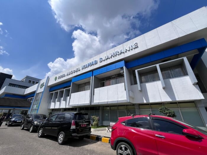 Keterbatasan Alat, Warga Harus Menunggu Lama untuk CT Scan di RSUD AWS