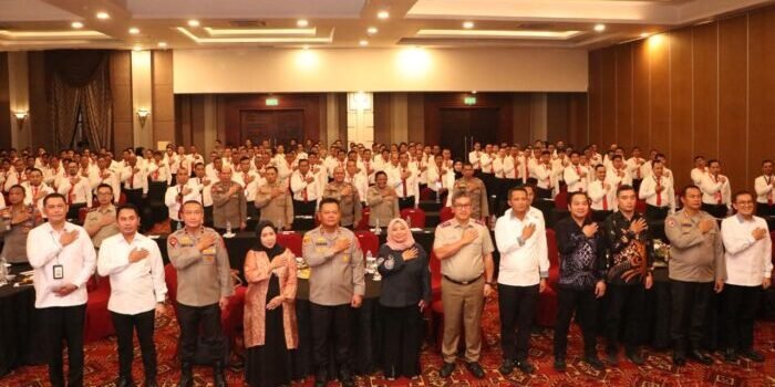 Polda Kalimantan Timur menggelar Rapat Kerja Teknis (Rakernis) Fungsi Reskrim Tahun Anggaran 2025, dalam semangat memperkuat penegakan hukum yang profesional dan berkeadilan (4/8/2025). Foto: HO/Humas Polda Balikpapan
