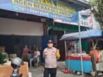 Polsek Balikpapan Barat bersama jajaran Bhabinkamtibmas turun langsung memantau jalannya Gerakan Pangan Murah(GPM) yang digelar di Pasar Pandan Sari, dalam menyambut hari kemerdekaan ke-80 Republik Indonesia. Foto: HO/Humas Polresta Balikpapan