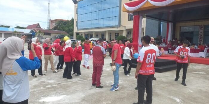Suasana semarak kemerdekaan terasa begitu kental di lingkungan Polresta Balikpapan, Minggu (18/8/2025). Foto: HO/Humas Polresta Balikpapan