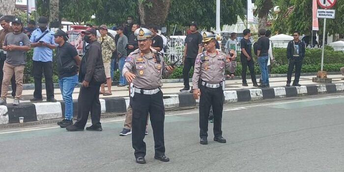 Polresta Balikpapan Amankan Penyampaian Aspirasi Mahasiswa, Proses Long March Berlangsung Kondusif