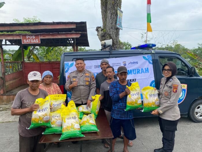 Polresta Balikpapan Bersinergi dengan Bulog Gelar Gerakan Pangan Murah untuk Warga
