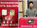 Tim Satreskoba Polresta Balikpapan berhasil mengamankan seorang residivis narkoba yang kembali terlibat dalam peredaran narkotika. Foto: HO/Humas Polresta Balikpapan