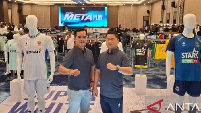 Sebuah jenama lokal bernama Mills meluncurkan produk musim panas terbarunya dalam sebuah acara yang diselenggarakan di Jakarta (23/9/2025). Foto: ANTARA/HO-Mills