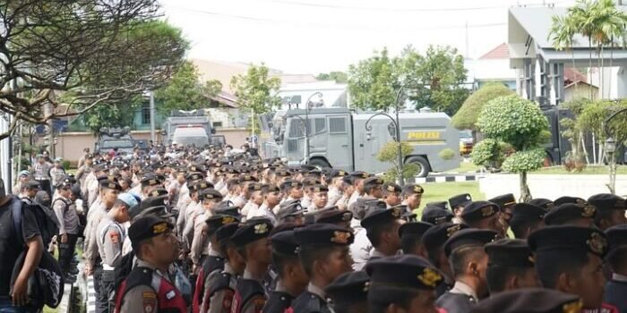 Apel Kesiapan Pengamanan Aksi Unjuk Rasa Aliansi Mahakam di DPRD Provinsi Kaltim Jalan Teuku Umar, Kelurahan Loa Bakung, Kecamatan Sungai Kunjang, Kota Samarinda, pada Senin (1/9/2025) pukul 09.40 WITA. Foto: HO/Humas Polda Kaltim
