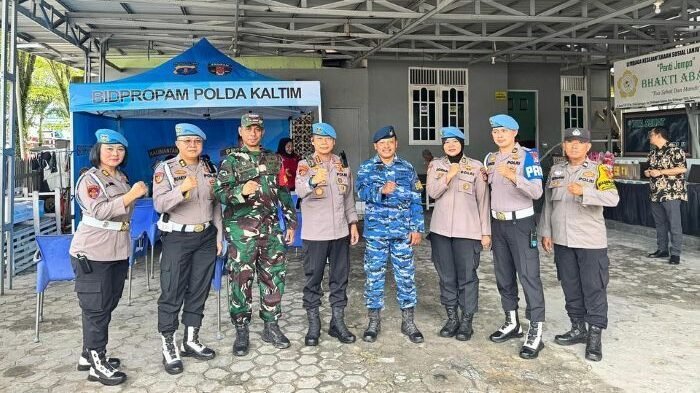 Bidpropam Polda Kaltim melaksanakan kegiatan Bakti Kesehatan di Panti Jompo Bhakti Abadi Bidpropam Polda Kaltim melaksanakan kegiatan Bakti Kesehatan di Panti Jompo Bhakti Abadi, Jalan Sosial 7 RT 35 No.10, Kelurahan Sepinggan, Kecamatan Balikpapan Selatan, pada Jumat (12/8/2025). Foto: HO/Humas Polda Kaltim