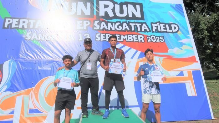 Dari total 500 pelari berusia 12 hingga 55 tahun, Ahmar berhasil menjadi yang tercepat di kategori pria dengan waktu 24 menit. Foto: HO/PEP Sangatta Field