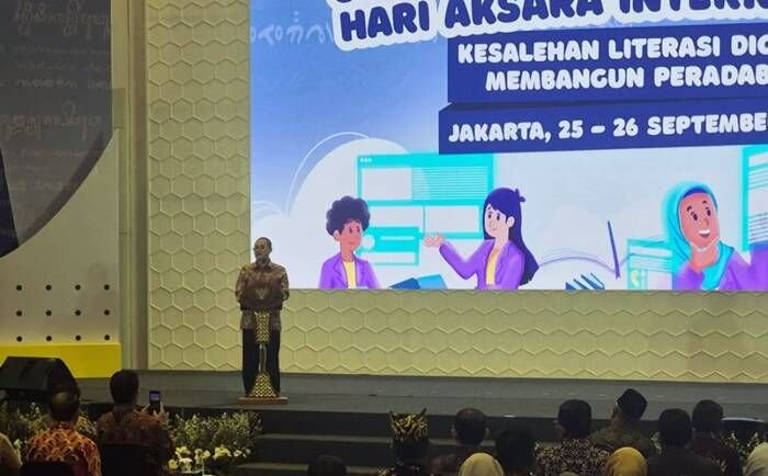 Direktur Jenderal Pendidikan Vokasi, Pendidikan Khusus, dan Pendidikan Layanan Khusus (Dirjen Vokasi PKPLK) Kemendikdasmen Tatang Muttaqin dalam kegiatan Gebyar Pendidikan Nonformal dan Informal serta Peringatan Hari Aksara Internasional 2025 di Kantor Kemendikdasmen, Jakarta, Jumat (26/9/2025). FOTO : ANTARA/Sean Filo Muhamad