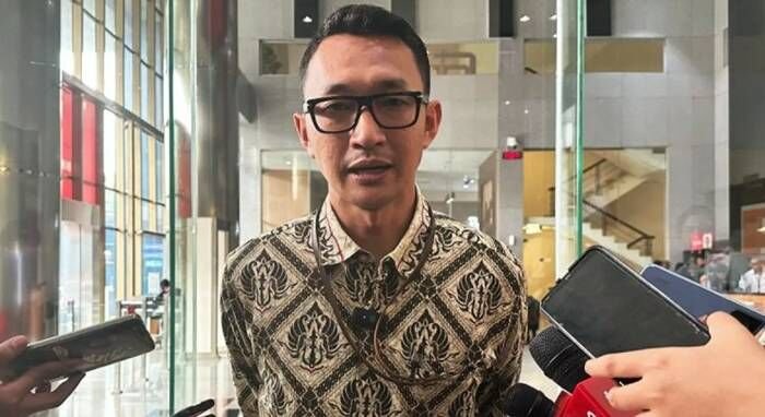 Juru Bicara Komisi Pemberantasan Korupsi Budi Prasetyo memberikan keterangan di Gedung Merah Putih KPK, Jakarta, Rabu (17/9/2025). FOTO : ANTARA/Rio Feisal/am.
