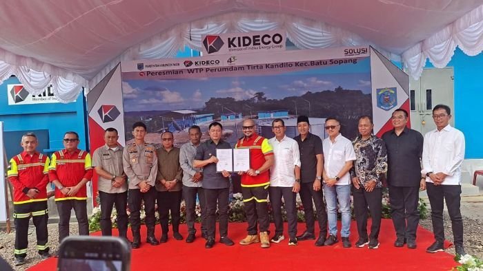 Ketua Komisi II DPRD Paser, Sukran Amin, saat menghadiri peresmian WTP yang dibangun PT Kideco Jaya Agung Ketua Komisi II DPRD Paser, Sukran Amin, saat menghadiri peresmian WTP yang dibangun PT Kideco Jaya Agung di Desa Sungai Terik, Kecamatan Batu Sopang, Kabupaten Paser, Kalimantan Timur, pada Sabtu (30/8/2025). Foto: BorneoFlash/IST