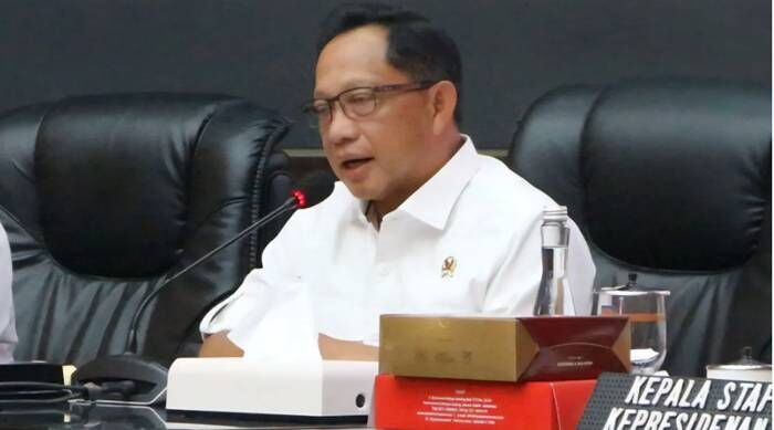 Mendagri Tito Minta Pemda Hadapi Kritik dengan Dialog Humanis