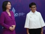 Arsip - Menteri Luar Negeri Jerman Annalena Baerbock (kiri) di Pertemuan Menteri Luar Negeri (FMM) G20 di Nusa Dua, Bali, Jumat (8/7/2022). FOTO : ANTARA/Nyoman Budhiana/rwa.