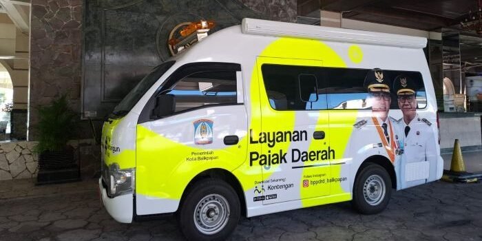 Mobil keliling BPPDRD Layanan pajak daerah Balikpapan. Foto: BorneoFlash/Niken Sulastri