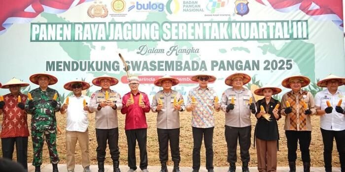 Polda Kaltim menggelar Panen Raya Jagung Serentak Kuartal III Tahun 2025 di Kawasan Lahan Jagung Kelurahan Tani Aman, Kecamatan Loa Janan Ilir, Kota Samarinda, Pada Sabtu (27/09/2025). Foto: HO/Humas Polda Kaltim