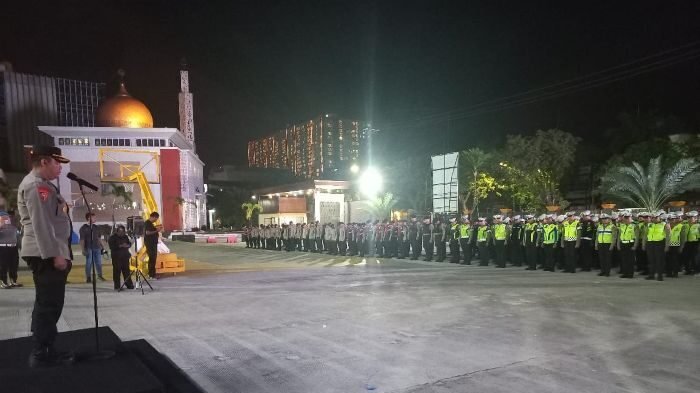 Polresta Balikpapan dan jajaran Polsek diterjunkan untuk mengamankan malam Minggu di Kota Balikpapan. Foto: HO/Humas Polresta Balikpapan