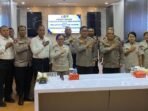 Polresta Balikpapan resmi menjalin kerja sama dengan Rumah Sakit Bhayangkara Tingkat II Balikpapan untuk meningkatkan layanan kesehatan bagi para tahanan. Foto: HO/Humas Polresta Balikpapan