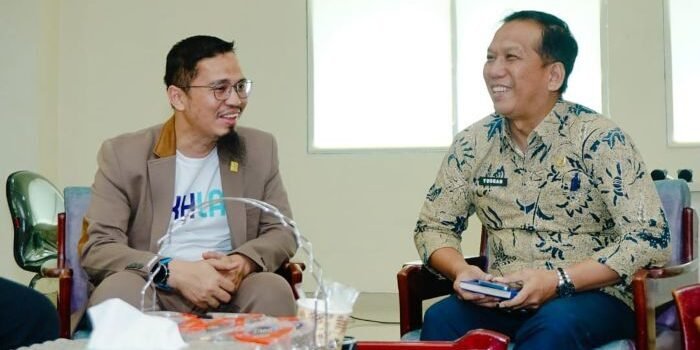 Program “Sapa Pelanggan”, jajaran manajemen PLN terjun langsung menyambangi berbagai sektor, mulai dari pemerintahan, industri, rumah sakit, hingga pelaku UMKM. Foto: HO/PLN UID Kaltimra 
