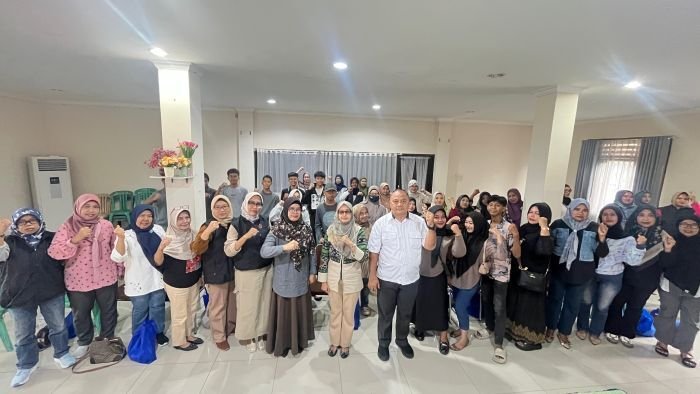 Satresnarkoba Polresta Balikpapan bersama BNN Kota Balikpapan menggelar kegiatan mitigasi dan pencegahan bahaya narkoba di Aula Kantor Kelurahan Baru Ilir, kecamatan Balikpapan Barat, pada Sabtu (6/9/2025). Foto: HO/Humas Polresta Balikpapan 