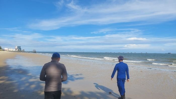 Satuan Polairud Polresta Balikpapan terus mengintensifkan berbagai kegiatan patroli perairan, pengawalan, hingga sambang warga pesisir, pada Selasa (23/09/2025). Foto: HO/Humas Polresta Balikpapan
