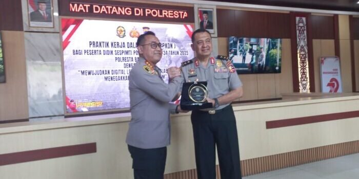 Kunjungan ini diterima langsung oleh Kapolresta Balikpapan, Kombes Pol Anton Firmanto, S.H., S.I.K., M.Si., didampingi Wakapolresta serta para pejabat utama (8/09/2025). Foto: HO/Humas Polresta Balikpapan