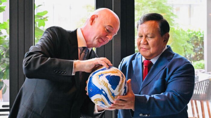 Presiden FIFA Gianni Infantino dan Presiden Republik Indonesia Prabowo Subianto. Foto: HO/pssi.org