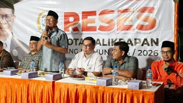 Anggota Komisi III DPRD Kota Balikpapan, Laisa Hamisah Anggota Komisi III DPRD Kota Balikpapan, Laisa Hamisah, reses di RT 38 Kelurahan Sepinggan Baru, Kecamatan Balikpapan Selatan, pada Senin (20/10/2025) malam. Foto: BorneoFlash/IST