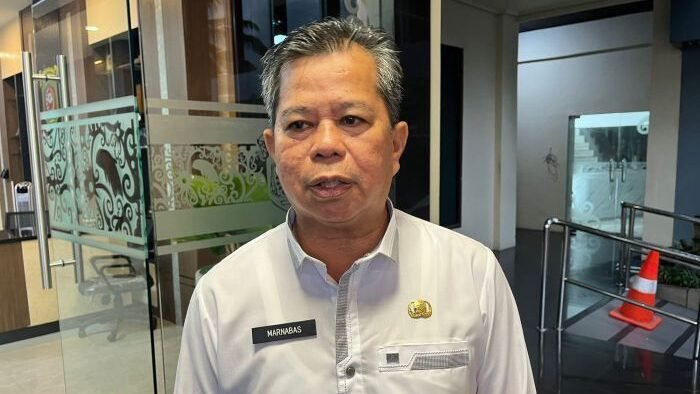Asisten II Bidang Ekonomi dan Pembangunan Sekretariat Daerah Kota Samarinda, Marnabas Patiroy. Asisten II Bidang Ekonomi dan Pembangunan Sekretariat Daerah Kota Samarinda, Marnabas Patiroy. Foto: BorneoFlash/Nur Ainunnisa