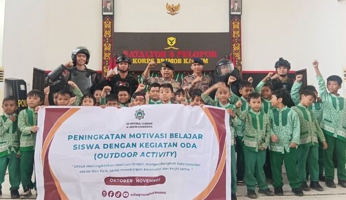 Batalyon B Pelopor Satbrimob Polda Kaltim Menerima Kunjungan siswa SD Integral Luqman Al Hakim Batalyon B Pelopor Satbrimob Polda Kaltim Menerima Kunjungan siswa SD Integral Luqman Al Hakim Samarinda dalam rangka kegiatan edukasi dan pengenalan profesi kepolisian, pada Rabu (29/10/2025). Foto: HO/Humas Polda Kaltim