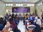 Ditpolairud Polda Kaltim melaksanakan kegiatan Jumat Curhat bersama masyarakat dan pelaku usaha tahu tempe di Aula Kantor Industri Tahu Tempe, Jalan A.W. Syahrani, Kecamatan Balikpapan Utara, Kota Balikpapan, pada Jumat (10/10/2025). Foto: HO/Humas Polda Kaltim