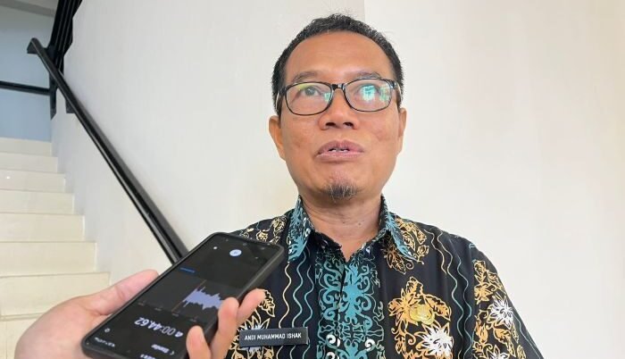 Kepala Dinas Sosial Kaltim, Andi Muhammad Ishak. Foto: BorneoFlash/Nur Ainunnisa